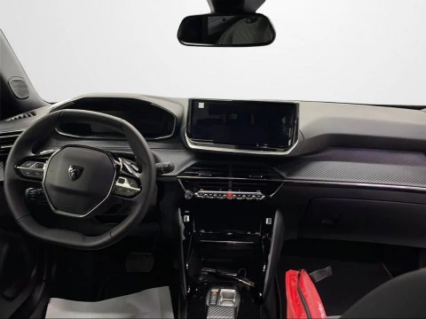 Peugeot 2008 Allure Puretech 130 S&S EAT8