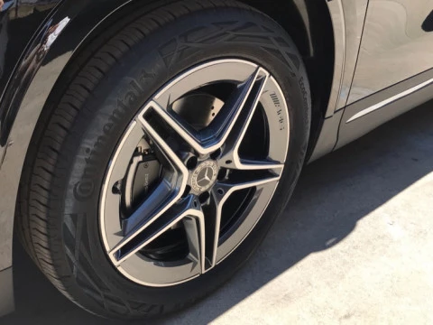 Mercedes-Benz GLA  200 d