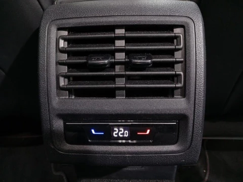 Volkswagen Golf R-Line 2.0 TDI 110 kW (150 CV) DSG