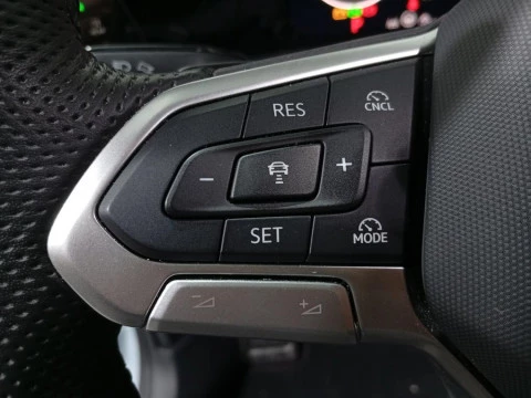 Volkswagen Golf R-Line 2.0 TDI 110 kW (150 CV) DSG