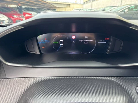 Peugeot e-2008 Eléctrico Allure 156 (115kW)