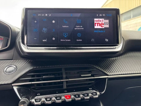 Peugeot e-2008 Eléctrico Allure 156 (115kW)