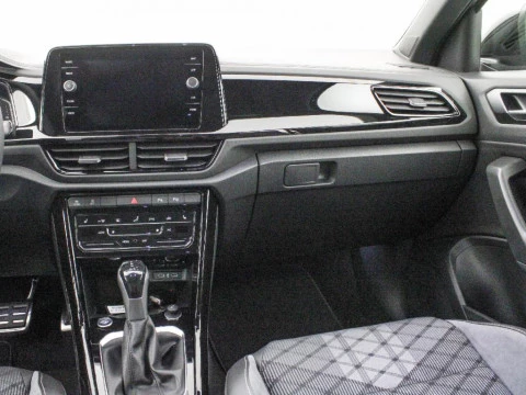 Volkswagen T-Roc 1.5 TSI DSG R-LINE 150CV 5P