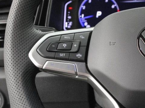 Volkswagen T-Roc 1.5 TSI DSG R-LINE 150CV 5P