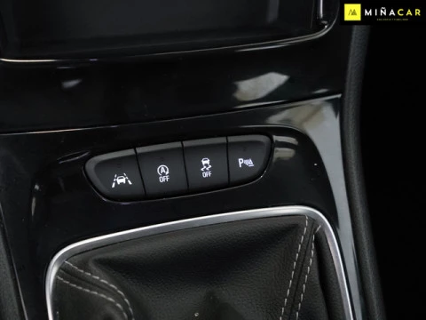 Opel Astra 1.2 Turbo XHT Elegance 96 kW (130 CV)