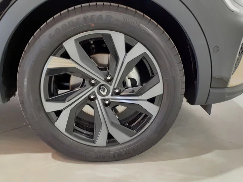 Renault Arkana  1.6 E-Tech Engineered 105kW