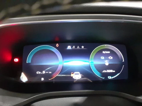Renault Arkana  1.6 E-Tech Engineered 105kW