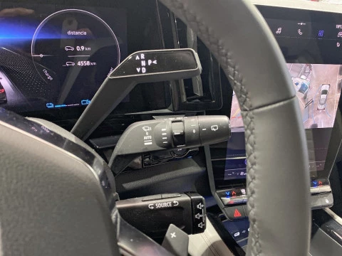 Renault Espace Iconic E-Tech full hybrid 146kW