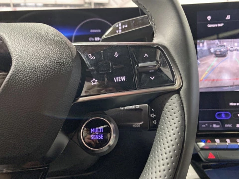 Renault Espace Iconic E-Tech full hybrid 146kW