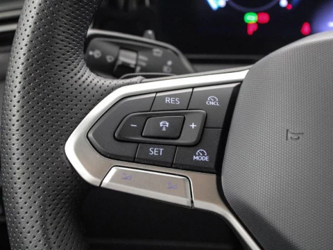 Volkswagen Tiguan 2.0 TDI R-LINE DSG 150CV 5P