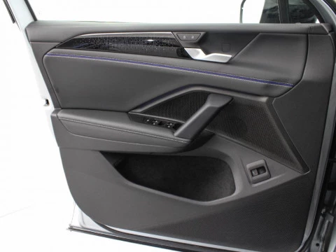 Volkswagen Tiguan 2.0 TDI R-LINE DSG 150CV 5P