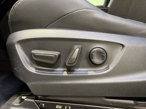 Toyota BZ4X 200E Style Plus 4x2 Auto 150 kW (204 CV)