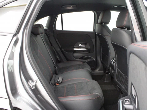 Mercedes-Benz Clase GLA 200 d