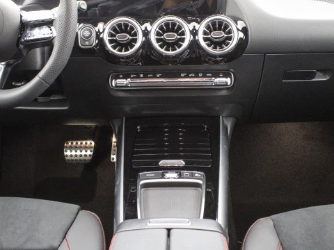 Mercedes-Benz Clase GLA 200 d