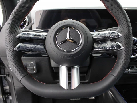 Mercedes-Benz Clase GLA 200 d