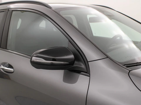 Mercedes-Benz Clase GLA 200 d