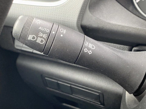 Renault Kangoo Furgón L1 1.5 Blue dCi 55kW Ábr. Sésamo por Ren