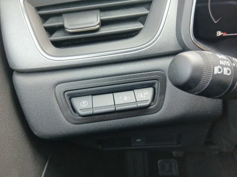 Renault Captur techno Eco-G 100cv (74 kW)