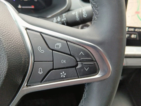 Renault Captur techno Eco-G 100cv (74 kW)