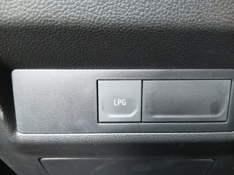 Renault Captur techno Eco-G 100cv (74 kW)