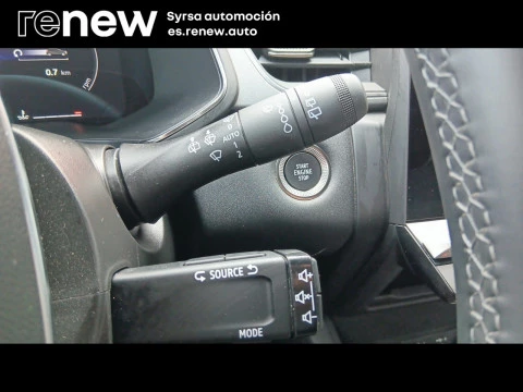 Renault Captur techno Eco-G 100cv (74 kW)