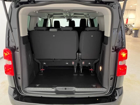 Peugeot Traveller Business Standard BlueHDi 180 EAT8