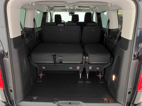 Peugeot Traveller Business Standard BlueHDi 180 EAT8