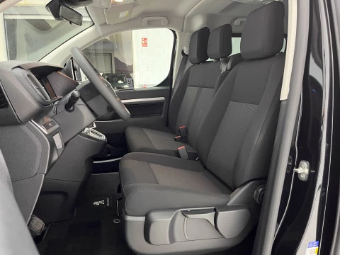 Peugeot Traveller Business Standard BlueHDi 180 EAT8