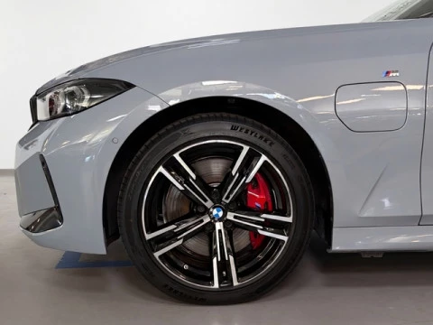 BMW Serie 3 330e xDrive Touring 215 kW (292 CV)