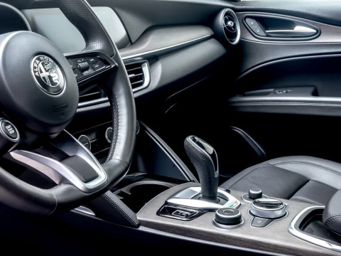 Alfa Romeo Stelvio 2.2 Diésel 154kW (210CV) TI Q4