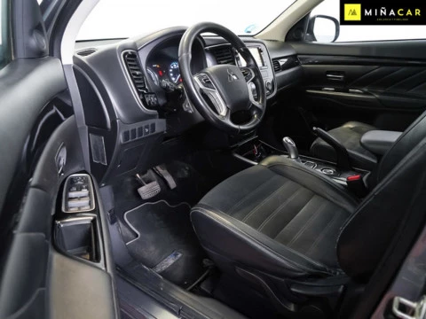 Mitsubishi Outlander 2.0 PHEV Kaiteki Auto 4WD