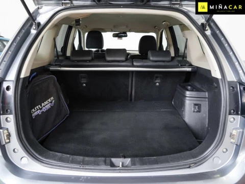 Mitsubishi Outlander 2.0 PHEV Kaiteki Auto 4WD