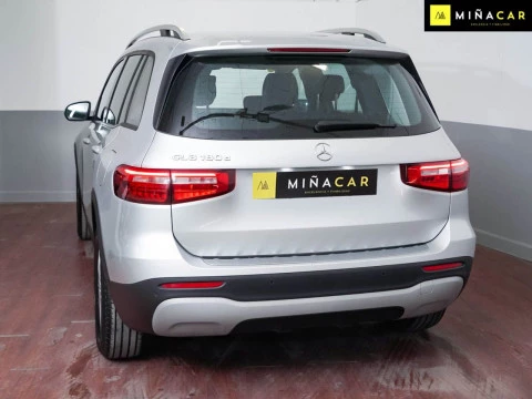 Mercedes-Benz GLB  200 d 4MATIC