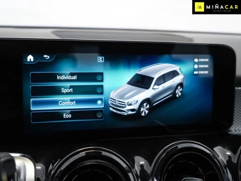 Mercedes-Benz GLB  200 d 4MATIC