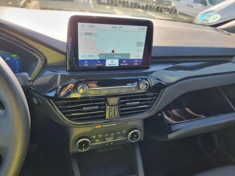 Ford Kuga ST-Line 2.5 Duratec FHEV 140kW Auto