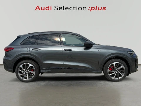 Audi Q5 Black line e-hybrid quattro 220kW S tr