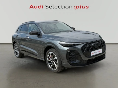 Audi Q5 Black line e-hybrid quattro 220kW S tr