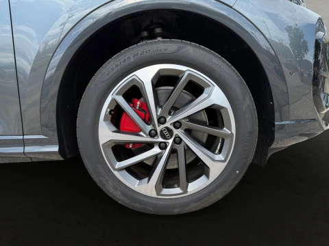 Audi Q5 Black line e-hybrid quattro 220kW S tr