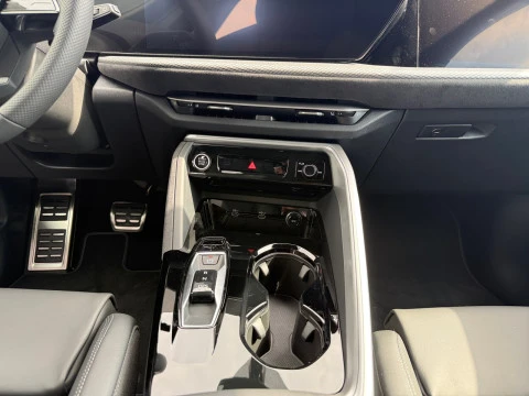 Audi Q5 Black line e-hybrid quattro 220kW S tr