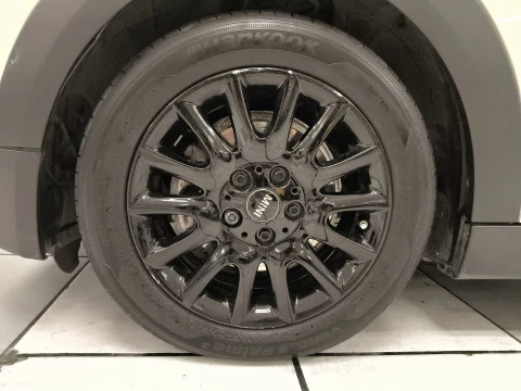 MINI Cooper D 85 kW (116 CV)