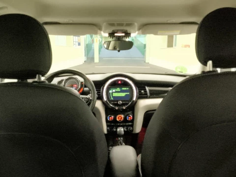 MINI Cooper D 85 kW (116 CV)