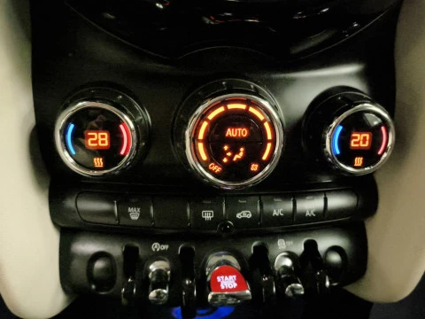 MINI Cooper D 85 kW (116 CV)