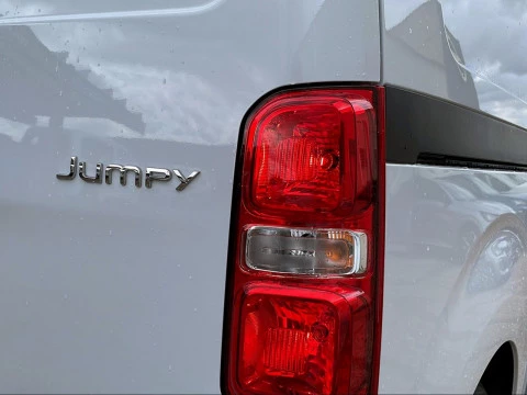 Citroën Jumpy Furgón M Diésel 120 CV Manual