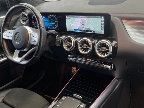 Mercedes-Benz EQA 250 AMG Line