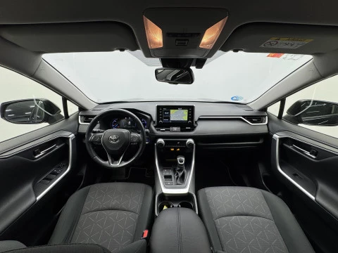 Toyota Rav4 2.5l 220H Advance