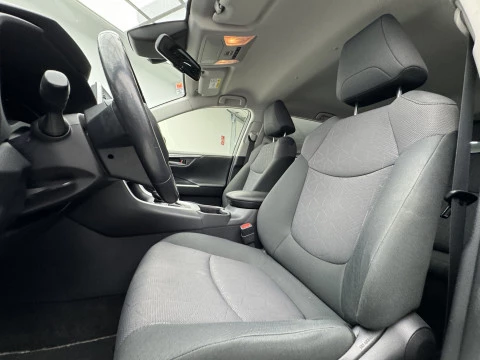 Toyota Rav4 2.5l 220H Advance