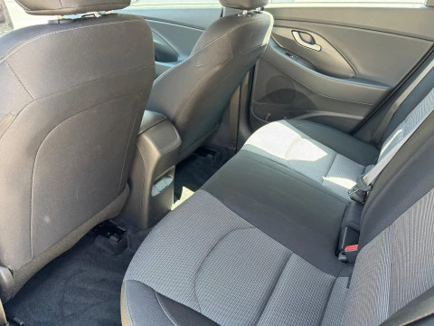 Hyundai i30 KLASS 1.0 TGDI 100CV MHEV 5P