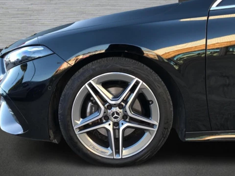 Mercedes-Benz Clase A  180 Compacto