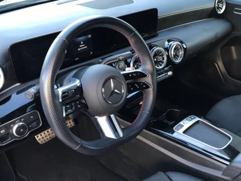 Mercedes-Benz Clase A  180 Compacto