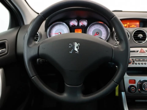 Peugeot 308 SW 2.0 HDI PREMIUM 5P